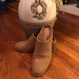 TOMS mules